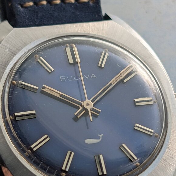 Vintage Bulova Sea King Watch Blue Dial Leather Strap - Picture 2 of 8
